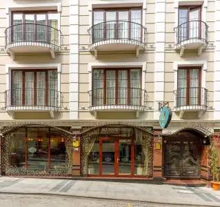 Rast Sultanahmet - 6