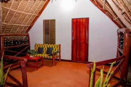 Zanzi Rest Bungalow - 27