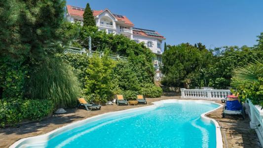 Villa with Garden Bon Mezon - 10