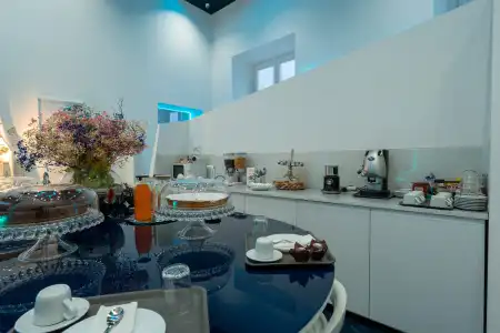 Bed&Breakfast Skyhouse Chiaia - 25