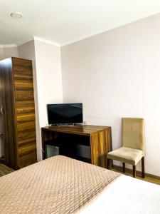 Dcorner - 24