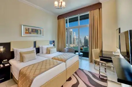 Pearl Marina Apartments LLC - 45