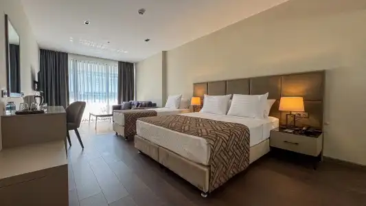 Alice Antalya - 7