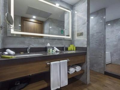 Hilton Garden Inn - 21