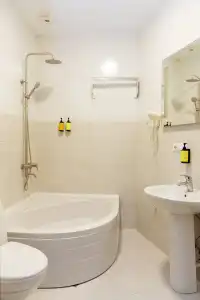 Aniko - 3