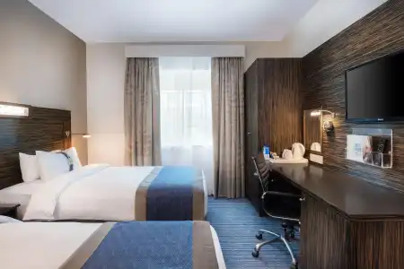  Holiday Inn Express Dubai - Safa Park, an IHG - 17