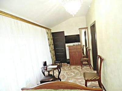 5 Avenue Guest House - 17