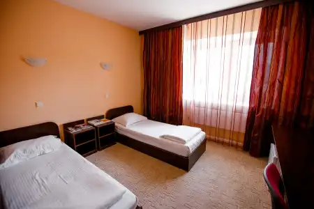 Astoria - 29