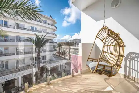 THB Gran Bahia and Apartments - 129