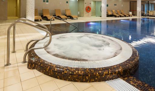 Holiday Inn, an IHG - 15
