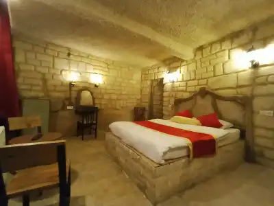 Stone Age Mansion - 106