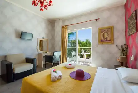 Paradice Luxury Suites-Near Zorbas Beach-Free Breakfast - 45