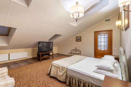 Lancaster Court - 48