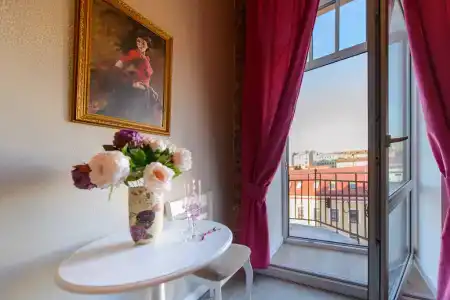 Art Nuvo Palace - 87