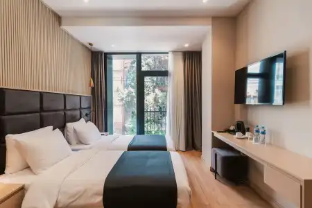 Monday by Dnt Group - 56