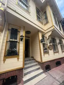 Ottoman Elegance - 1