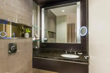Emporium Suites by Chatrium - 35