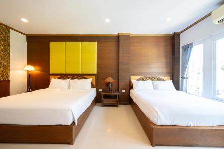 The Green Beach Resort - 81