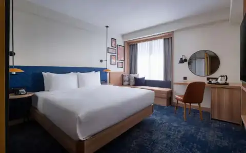 Hilton Garden Inn - 51