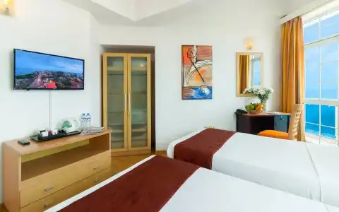 Global Towers & Apartments - 10