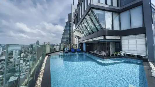 Montraj Continent Sukhumvit Bangkok - 0