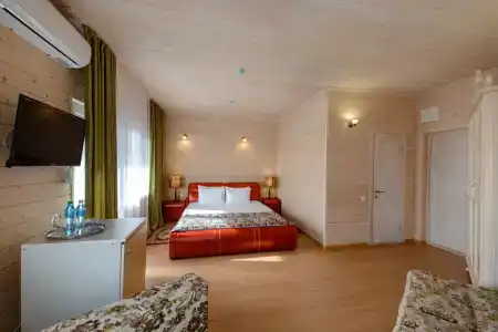 Ozero Divnoe Park-Hotel - 57