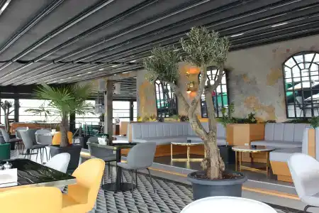 Zurich - 27