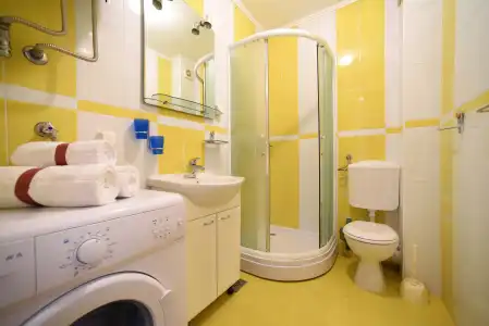 D&D Apartments - 170