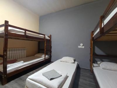 Hostel Karavan - 38