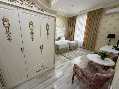White Boutique Nizami - 32