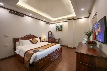 Royal St Hanoi - 10