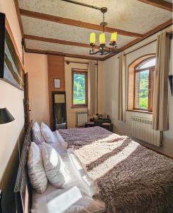 Alpine Castle - 36