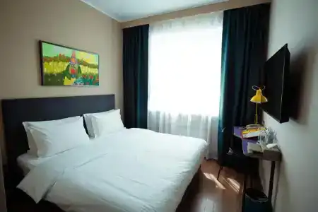 City Hostel - 11