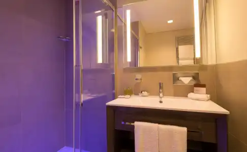 DoubleTree by Hilton City Centre - 29
