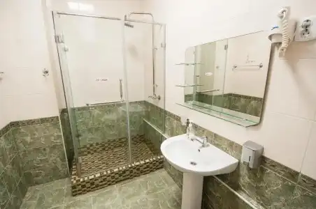 VIP Paris Yacht Hôtel & Spa - 58