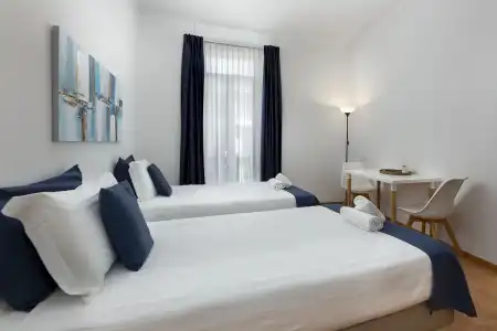 GuestHouse Lugano Apartments by LR - 14