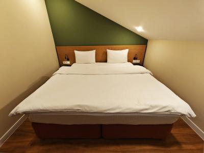 Tatarskaya Sloboda - 77