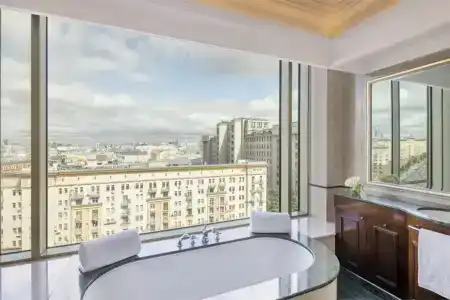 The Ritz-Carlton, - 123