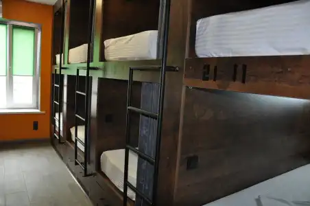 House Apartments 1 - 19