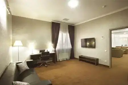 Amici Grand - 8
