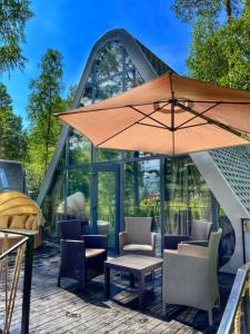 Geometrika • Lounge - 235