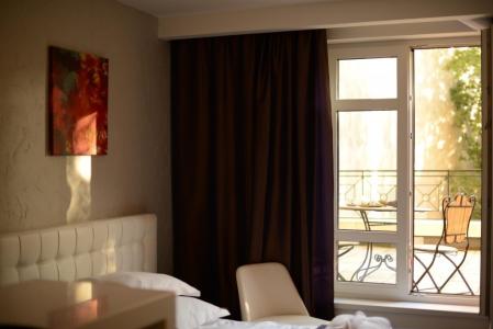 Аглая Кортъярд - 108