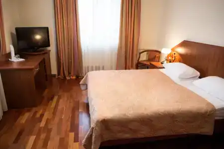 40-i Meridian Yaht-Klub - 54