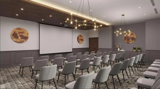 DoubleTree by Hilton - 20
