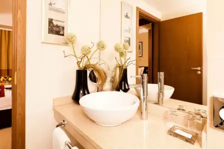 Staybridge Suites, an IHG - 17