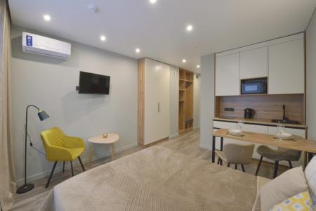 Vash Salut Apart - 143