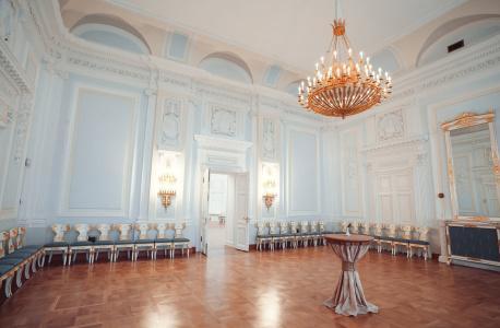 Petroff Palace Boutique - 40