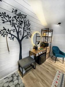 Geometrika • Lounge - 115