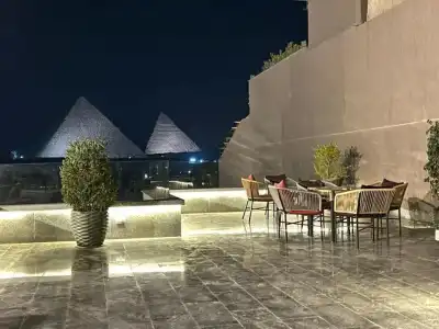 Pyramid Front - 6
