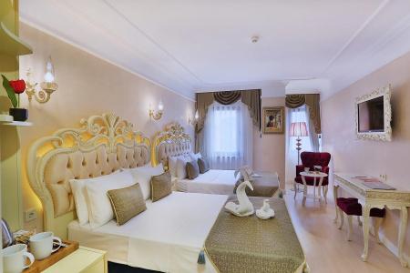 Edibe Sultan - 26